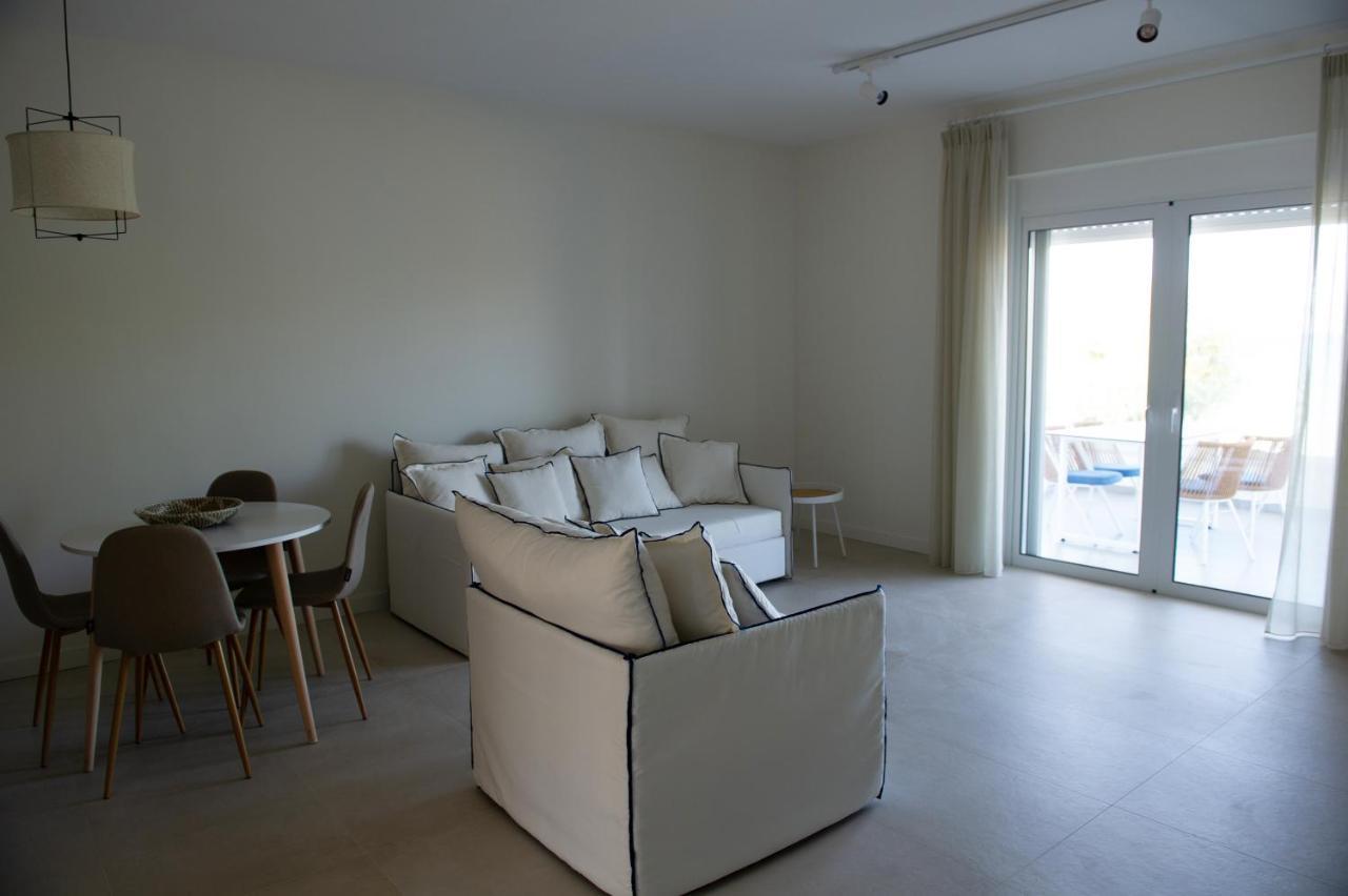 La Mer Bleue Beachfront Boutique Apartments Врахати Экстерьер фото